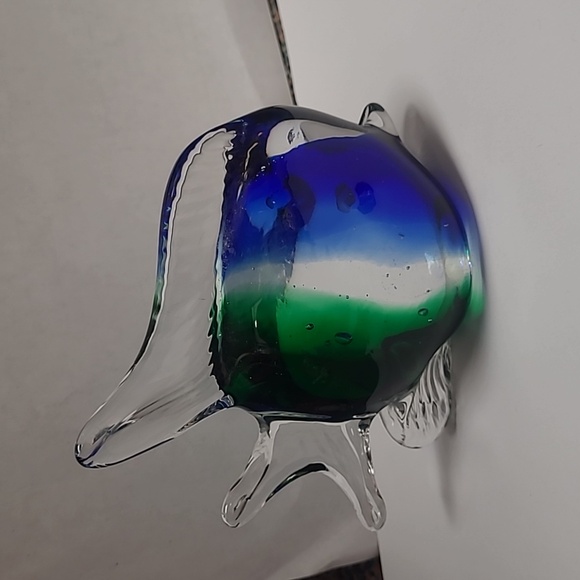 M Design Art Handcraft Blown Glass Green/Blue/Clear Fish Aquarium/ Paperweight - Picture 5 of 6